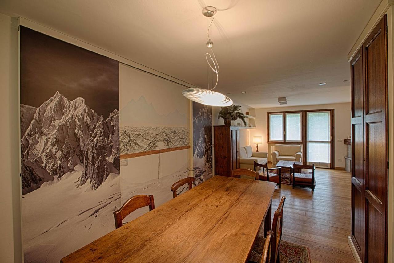 Joivy Superb Apartments For 6 With Mountain View And Garden In Courmayeur Kültér fotó